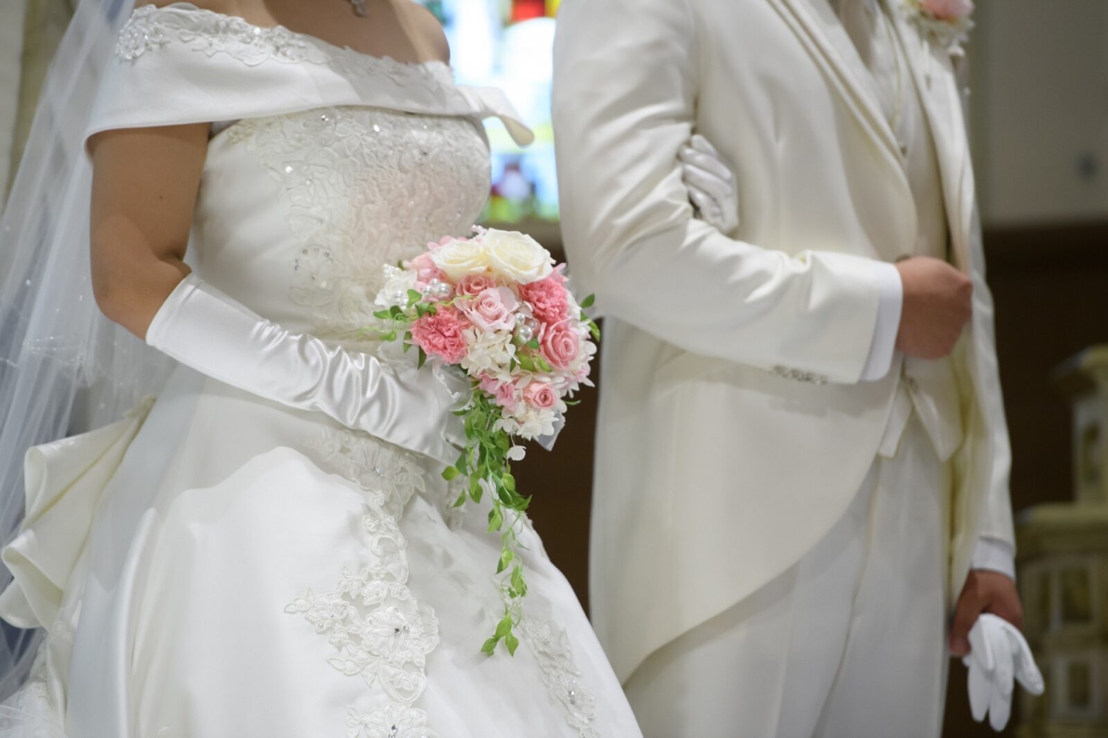 【徹底解説】結婚式のムービー演出する？しない？後悔しないためのポイントはのイメージ