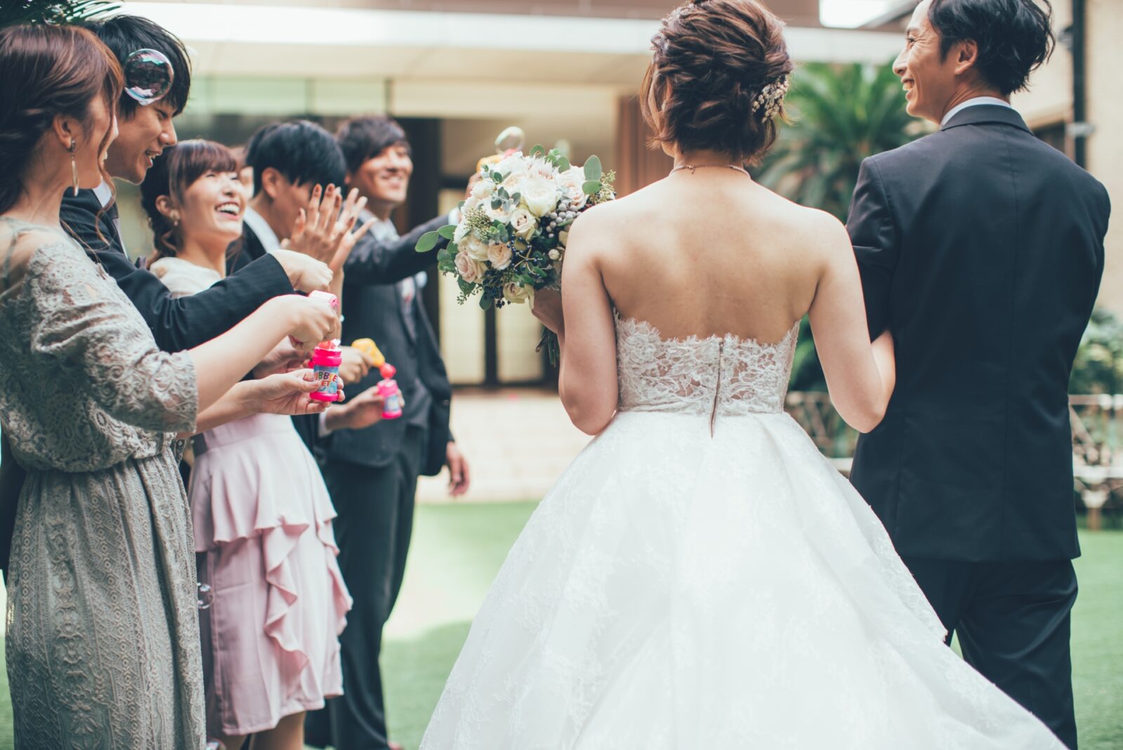 遠方からのゲストへの配慮で、もっと喜ばれる結婚式にのイメージ