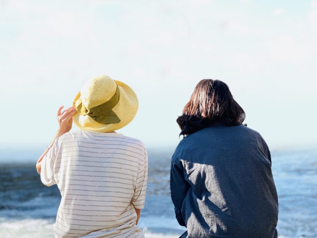 結婚したら実家とはどう付き合う?無理のない距離感の考え方のイメージ